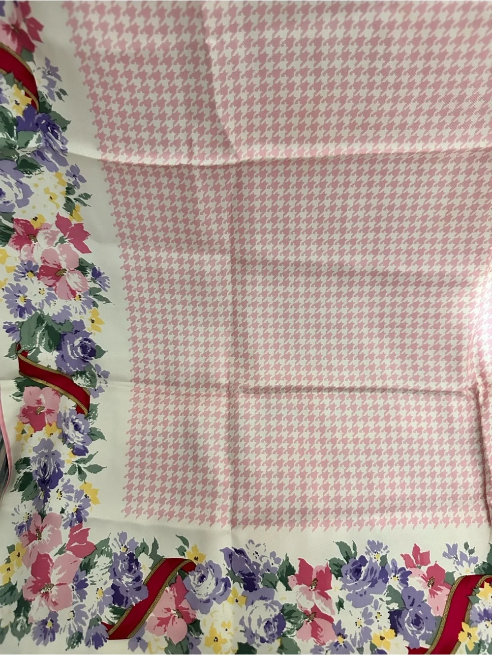 CHRISTIAN DIOR ❤️🌟 HOUNDSTOOTH FLORAL BORDER SILK SCARF ITEM # 1224180